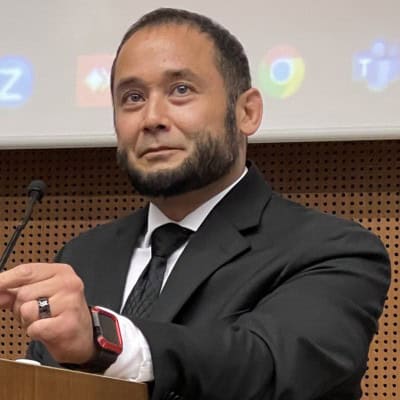 Headshot of Jeremy Seda. 