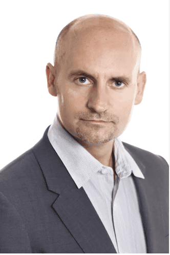 Headshot of Jason Taylor. 